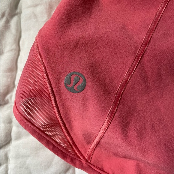 RARE ! Lululemon Raspberry Cream Hotty Hot Shorts ! - Picture 3 of 4